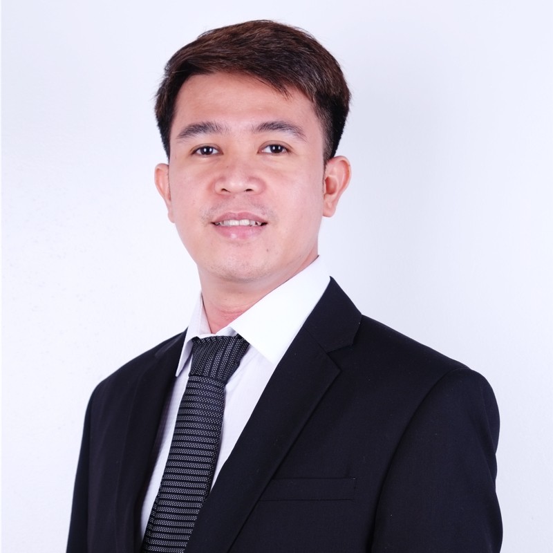 Review Student Photo
